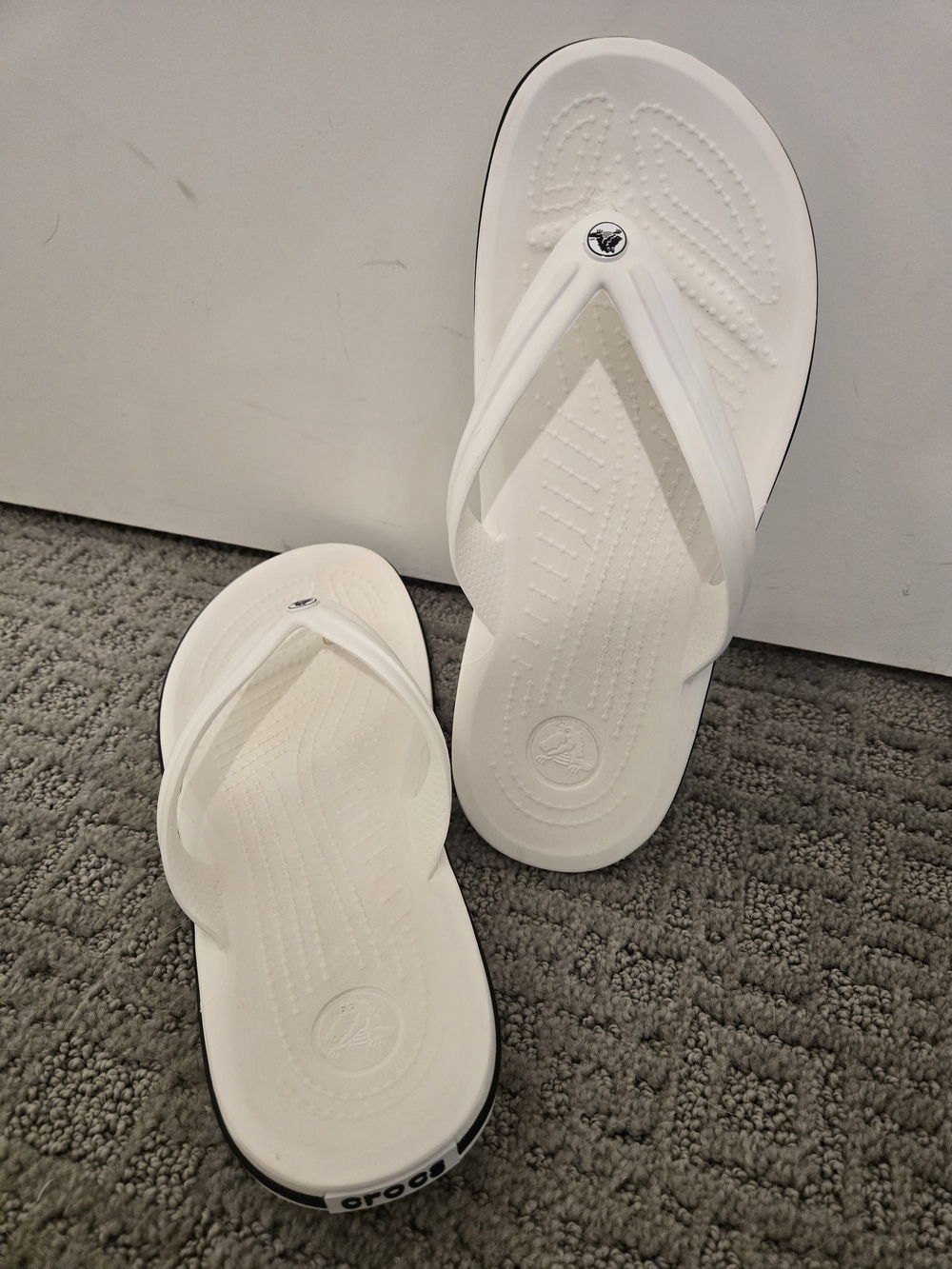 Crocs Women's White Flip Flop Sandals